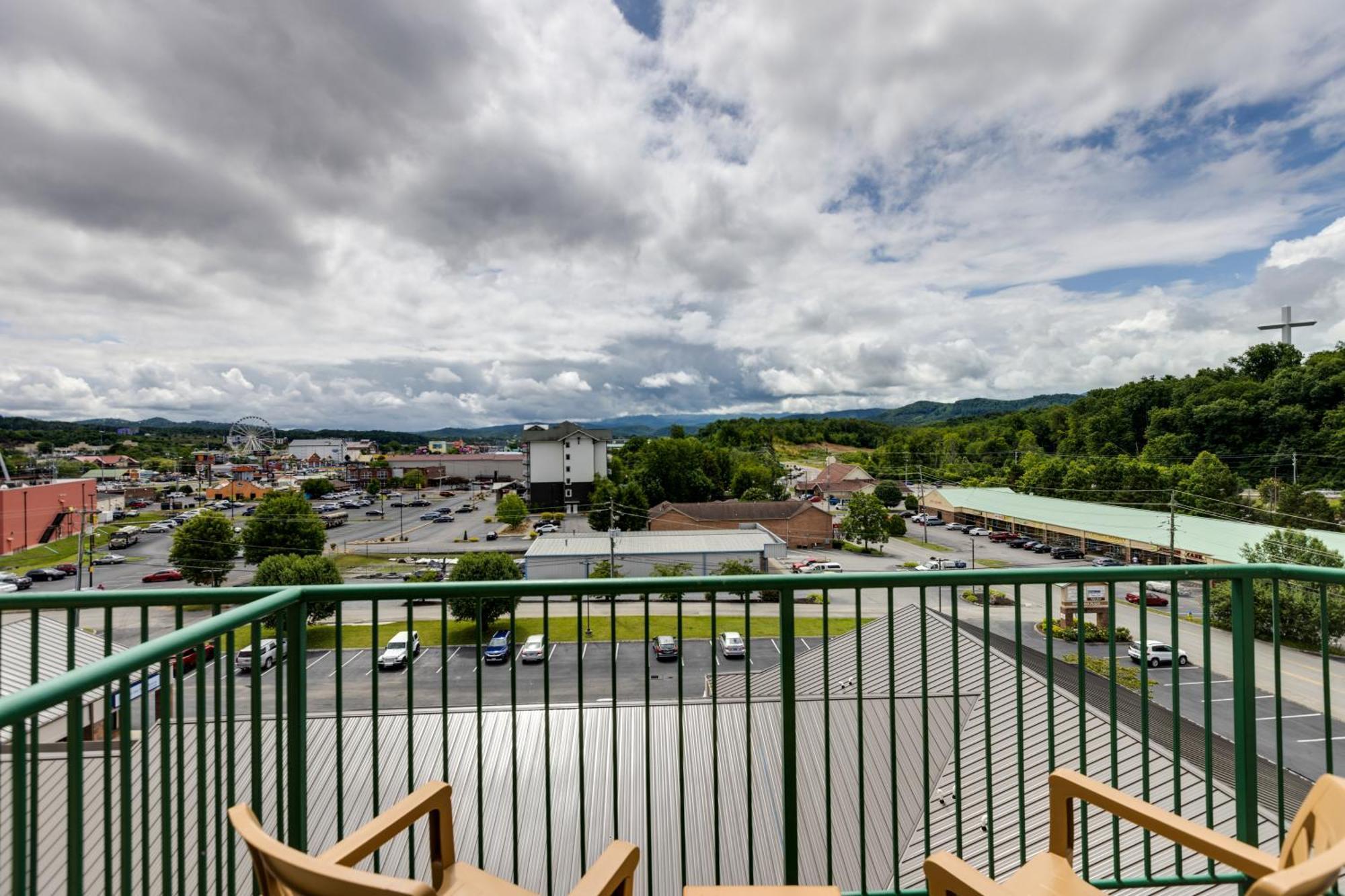 Park Grove Inn Pigeon Forge Buitenkant foto